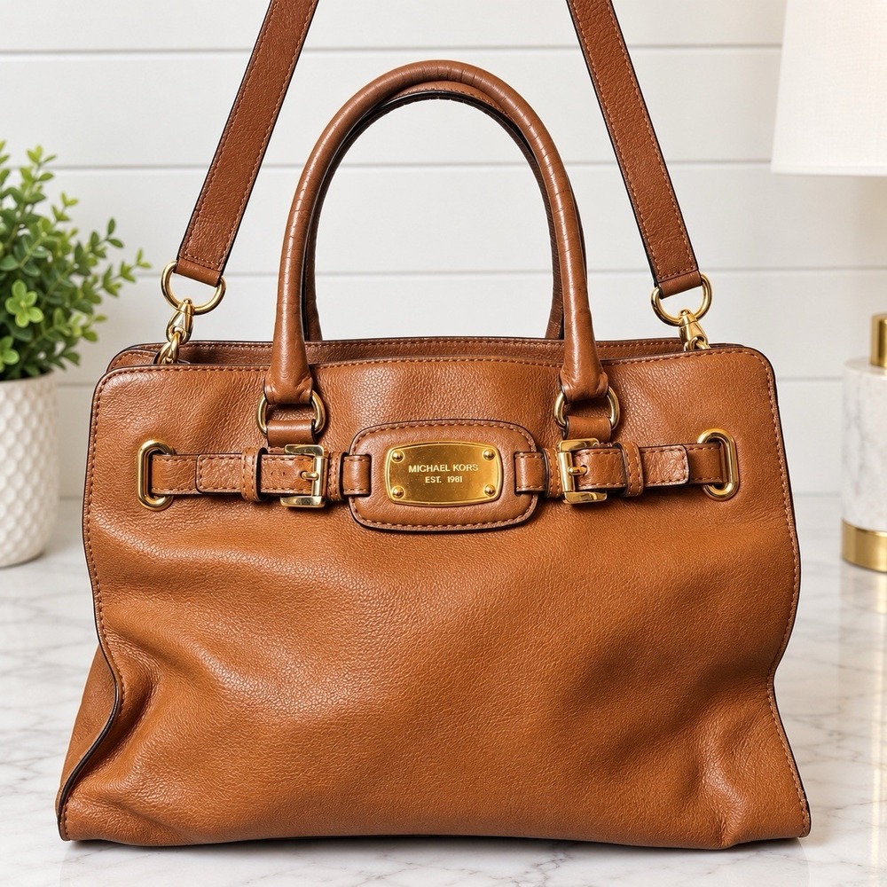 Michael Kors Hamilton East West Leather Tote Camel Brown Gold Hardware